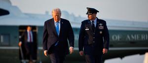 Donald Trump kommt zurück zu den Vereinten Nationen. Am späten Dienstagnachmittag deutscher Zeit spricht der US-Präsident beim jährlichen UN-Gipfel in New York, der Generaldebatte.