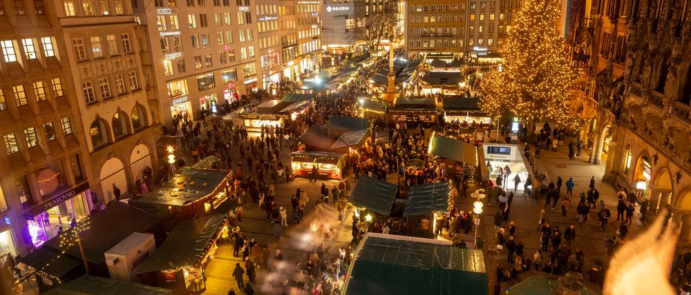 Die Höhe der Gebühren für lizenzierte Musik auf Weihnachtsmärkten soll sinken. (Symbolbild)