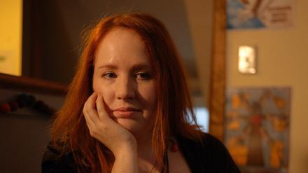 Die amerikanische Autorin Sophie Lewis