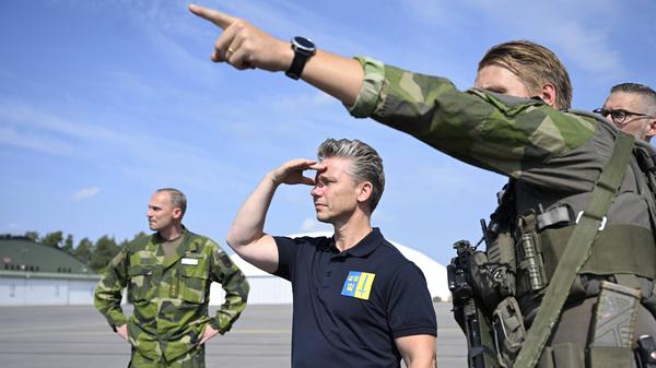Pål Jonson ist seit 2022 schwedischer Verteidigungsminister.