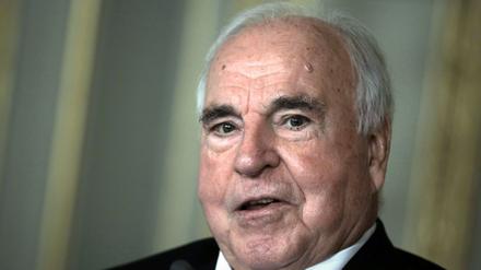 Altbundeskanzler Helmut Kohl (CDU) bei einem Termin im Musiksaal im hessischen Landtag in Wiesbaden (Archivbild).