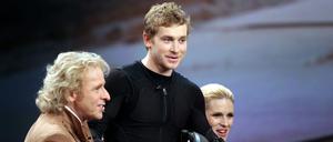 Kurz vor dem Unfall: Wettkandidat Samuel Koch (m.)