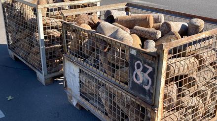Bei der BSR landen täglich rund 125 Flaschen Lachgasflaschen.