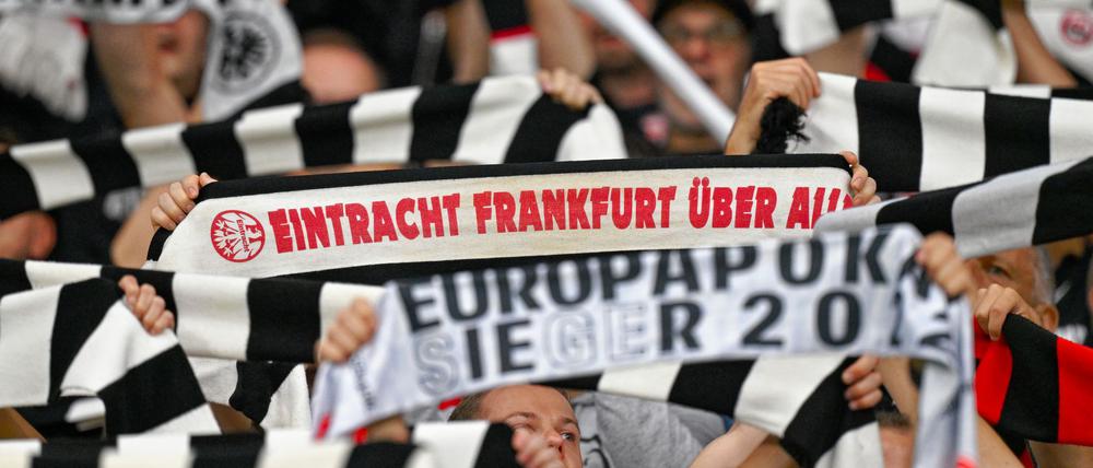 Frankfurter Fans sollen in Neapel nicht ins Stadion kommen.