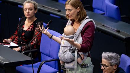 Kinder gehören für Steinmüller zum Alltag - auch im Bundestag (Archivbild)