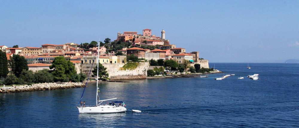 Beim Tauchen vor Elba kommt ein 80 Jahre alter deutscher Urlauber ums Leben. (Archivbild)