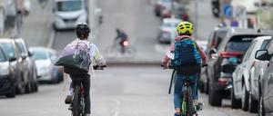 Die Zahl der Unfälle auf dem Schulweg ist gestiegen. (Archiv)