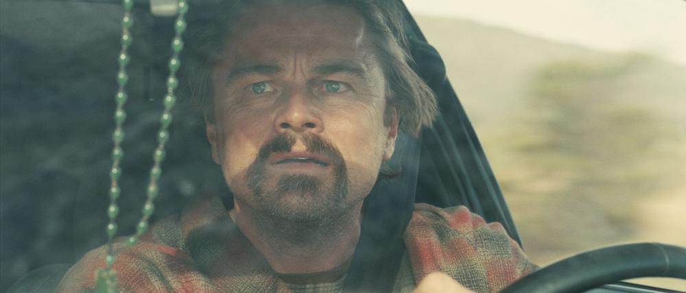 Leonardo diCaprio spielt in „One Battle After Another“ einen abgehalfterten Revolutionär. (Handout)