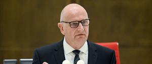 Brandenburgs Ministerpräsident Dietmar Woidke (SPD) hält eine stärkere inhaltliche Auseinandersetzung mit der AfD für nötig (Archivbild). 