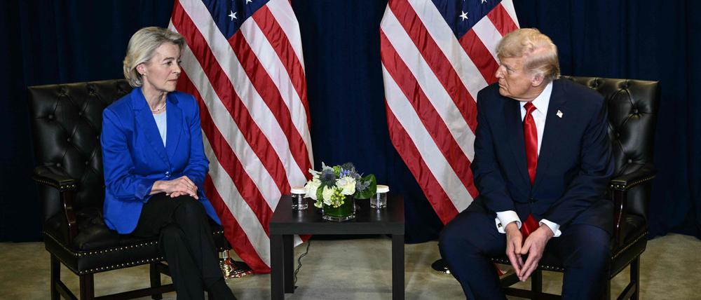 US-Präsident Donald Trump traf sich am Rande der Generalversammlung der Vereinten Nationen zu einem bilateralen Gespräch mit der Präsidentin der Europäischen Kommission, Ursula Von der Leyen.