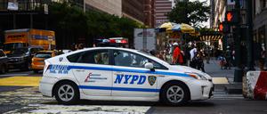 Ein Streifenwagen der Polizei von New York ist in Manhattan zu sehen.