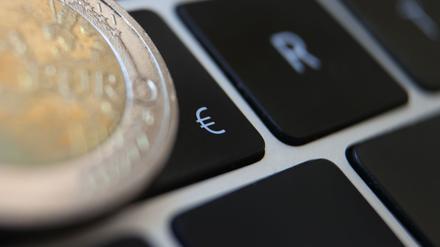 Ein Stablecoin koppelt seinen Wert an stabile Vermögenswerte, um Kursschwankungen zu vermeiden. (Symbolbild)