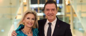 Glücklich, weil zufrieden. Der finnische Botschafter Kai Sauer und seine Frau Dr. Erika Sauer.