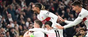 Kollektiver Jubel: Der VfB freut sich über das 1:0 gegen Vigo.