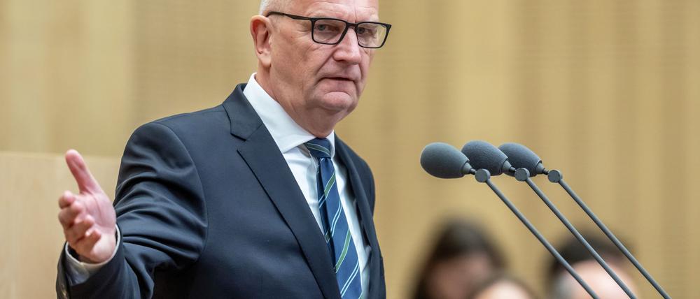 Brandenburgs Ministerpräsident Woidke: „Brauchen das Geld dringend“.