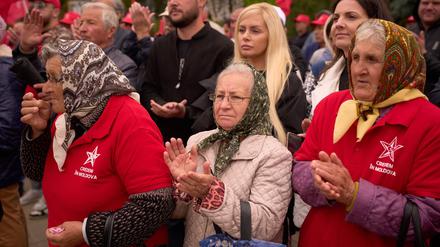 Der russlandfreundliche „Patriotische Block“ findet in Moldau durchaus Anklang. „Wir hören, dass Geld aus Europa kommt, aber wir sehen nicht, wo es bleibt“, sagt etwa eine Rentnerin.