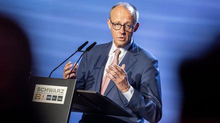 Bundeskanzler Friedrich Merz (CDU) beim Schwarz Ecosystem Summit, einem Gipfeltreffen von Wirtschaft, Politik und Verbänden. 