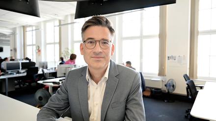 Christian Tretbar, Chefredakteur des Tagesspiegels, im Newsroom in Berlin