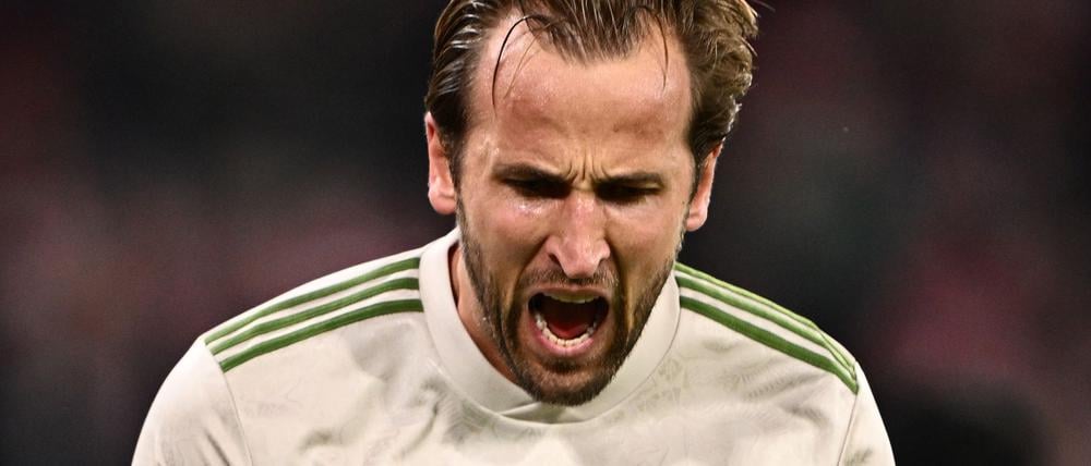 100 Tore in 104 Pflichtspielen für den FC Bayern: Harry Kane feiert seinen Rekord.