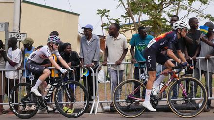Die deutsche Radsportlerin Antonio Niedermaier beim Straßenrennen während der WM in Kigali. 