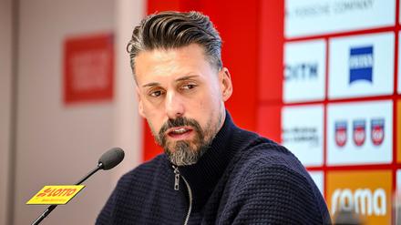 Ein medizinischer Notfall in Heidenheim schockt auch Sandro Wagner.