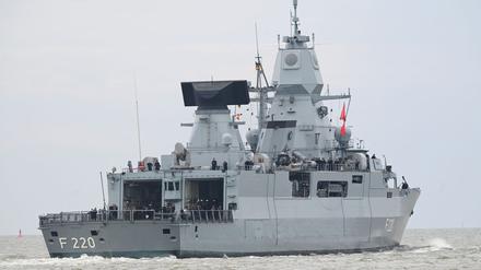 Die Fregatte „Hamburg“ ist im Rahmen einer Nato-Mission unterwegs.