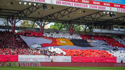 Die Pläne für den Stadionausbau bei Union Berlin müssen angepasst werden. 