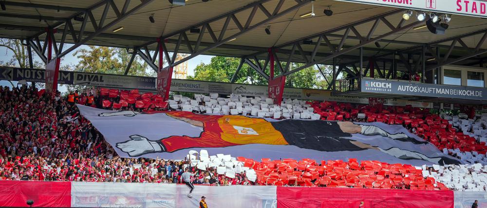 Die Pläne für den Stadionausbau bei Union Berlin müssen angepasst werden. 