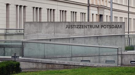 Am Montag sollte gegen zwei Aktivisten am Potsdamer Amtsgericht verhandelt werden.