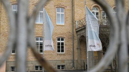 Die Salus Klinik Bernburg. Hier war der Attentäter als Arzt beschäftigt. 