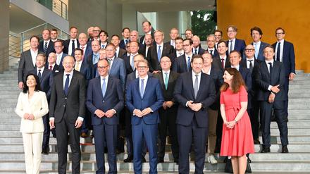 Die Initiative „Made for Germany“, hier beim ersten Treffen im Juli im Kanzleramt, will Hunderte Milliarden in Deutschland investieren (Archivbild)