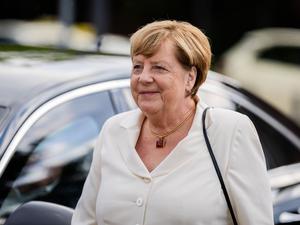 Angela Merkel (CDU), ehemalige Bundeskanzlerin, kommt zur Saisoneröffnung der Berliner Philharmoniker in die Philharmonie.+