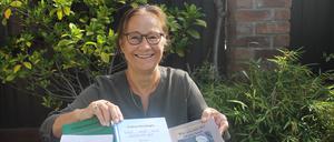 Erst war das Schreiben, dann übernahm Gudrun Bernhagen vier Ehrenämter - sie leitet einen Lesekreis, führt den Philosophischen Stammtisch durch, organisiert die Morgenlektüre und gehört zum Redaktionsteam des Magazins Kosmos.