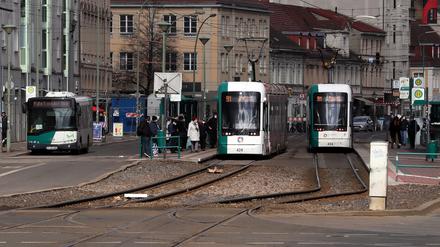 Bus, Tram und S-Bahn in Potsdam: In den Nachtstunden sind die Verbindungen eher schlecht.