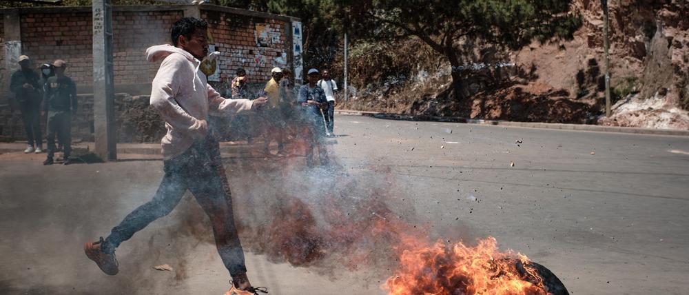 Die Gen Z-Bewegung und viele Einwohner der Stadt Antananarivo prangern die wiederkehrenden Wasser- und Stromausfälle sowie die Misswirtschaft der Regierung an.