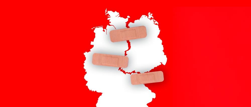 Eine Deutschlandkarte mit Pflastern.