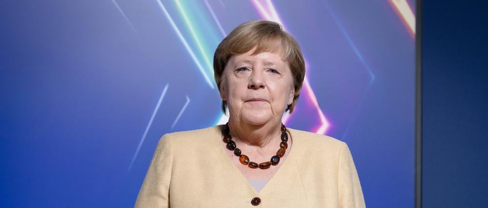 Trotz der gespannten Beziehungen zu Angela Merkel hat Ungarns Ministerpräsident Viktor Orbán die frühere Bundeskanzlerin in Budapest in seinem Amtssitz zu einem Gespräch empfangen (Symbolbild).