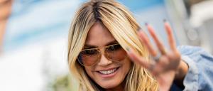 Heidi Klum stimmt mit kleinen Hinweisen auf ihr Halloween-Kostüm ein. (Archivbild) 
