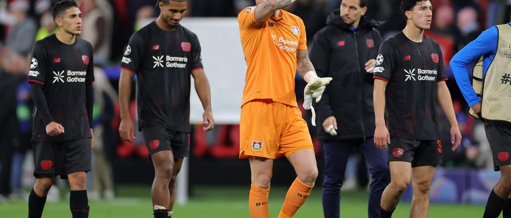 Keeper Mark Flekken nach dem Remis mit der Mannschaft. 