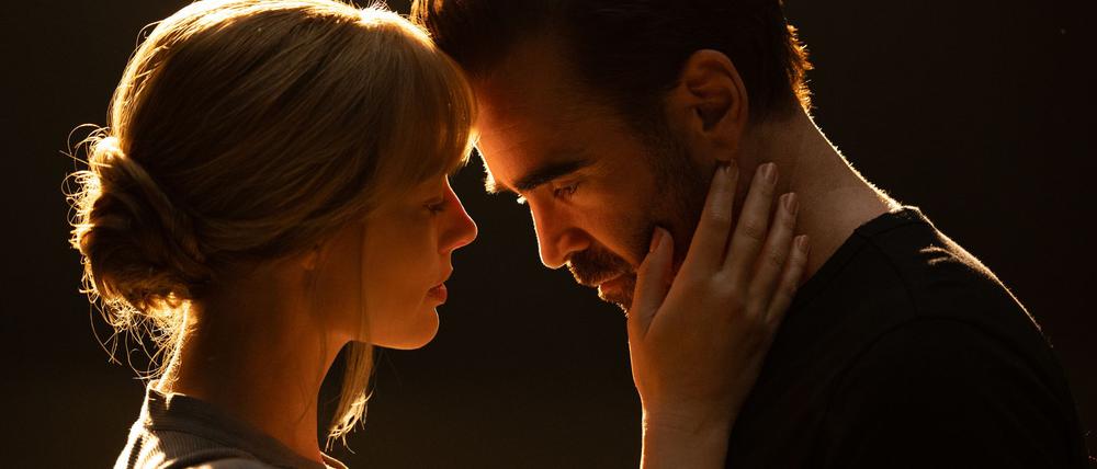 Ein Plädoyer für den Mut zur Liebe: Margot Robbie als Sarah und Colin Farrell als David in dem Film „A Big Bold Beautiful Journey“
