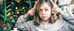 Kinder, bei denen Autismus früh diagnostiziert wird, entwickeln die Störung aus anderen Gründen als jene, die ihre Diagnose spät bekommen.   