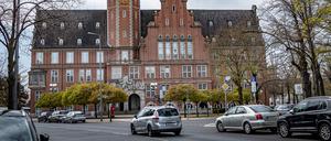 Das Rathaus Reinickendorf am Eichborndamm