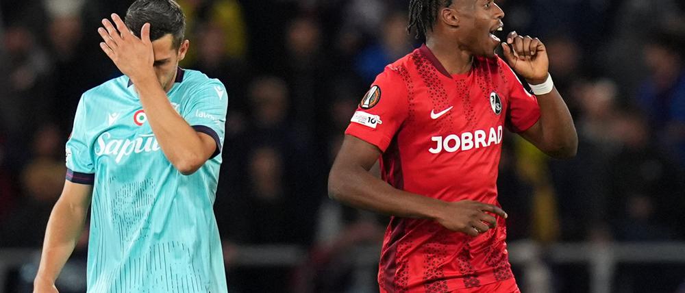 Junior Adamu freut sich über sein Tor zum 1:1. 