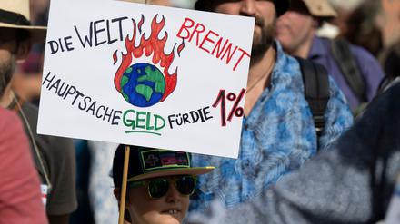 Die Unterstützung für Bewegungen für „Fridays for Future“ ist einer Umfrage zufolge leicht gesunken. (Archivbild)