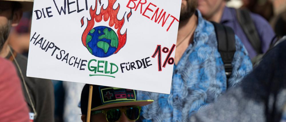 Die Unterstützung für Bewegungen für „Fridays for Future“ ist einer Umfrage zufolge leicht gesunken. (Archivbild)