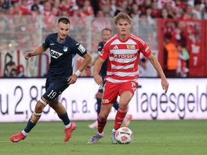 Tom Rothe (re.) kam in dieser Spielzeit bei Union häufiger als Innenverteidiger zum Einsatz als auf der Außenbahn.