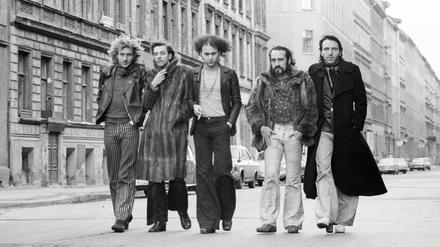 Rockband Ton Steine Scherben mit Leadsänger Rio Reiser (2.v.l.) in Berlin - Kreuzberg