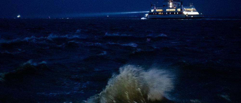 An der Nordsee kann es am verlängerten Wochenende äußerst ungemütlich werden (Archivbild).