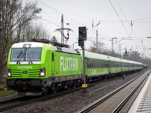 Ein Flixtrain (Symboldbild)