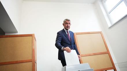 Im Wahlkampf hatte der Umfragefavorit Andrej Babis ein Ende der Waffenlieferungen seines Landes an die Ukraine angekündigt.